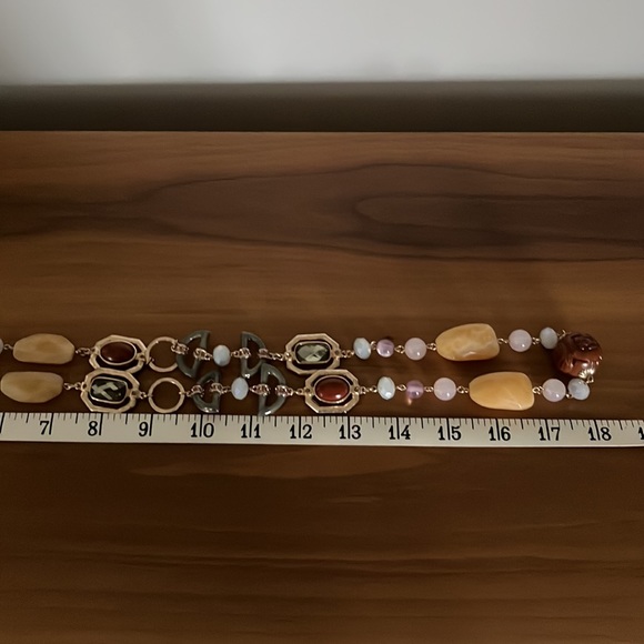 Long necklace with natural stones. - Picture 10 of 10